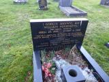 image of grave number 615380